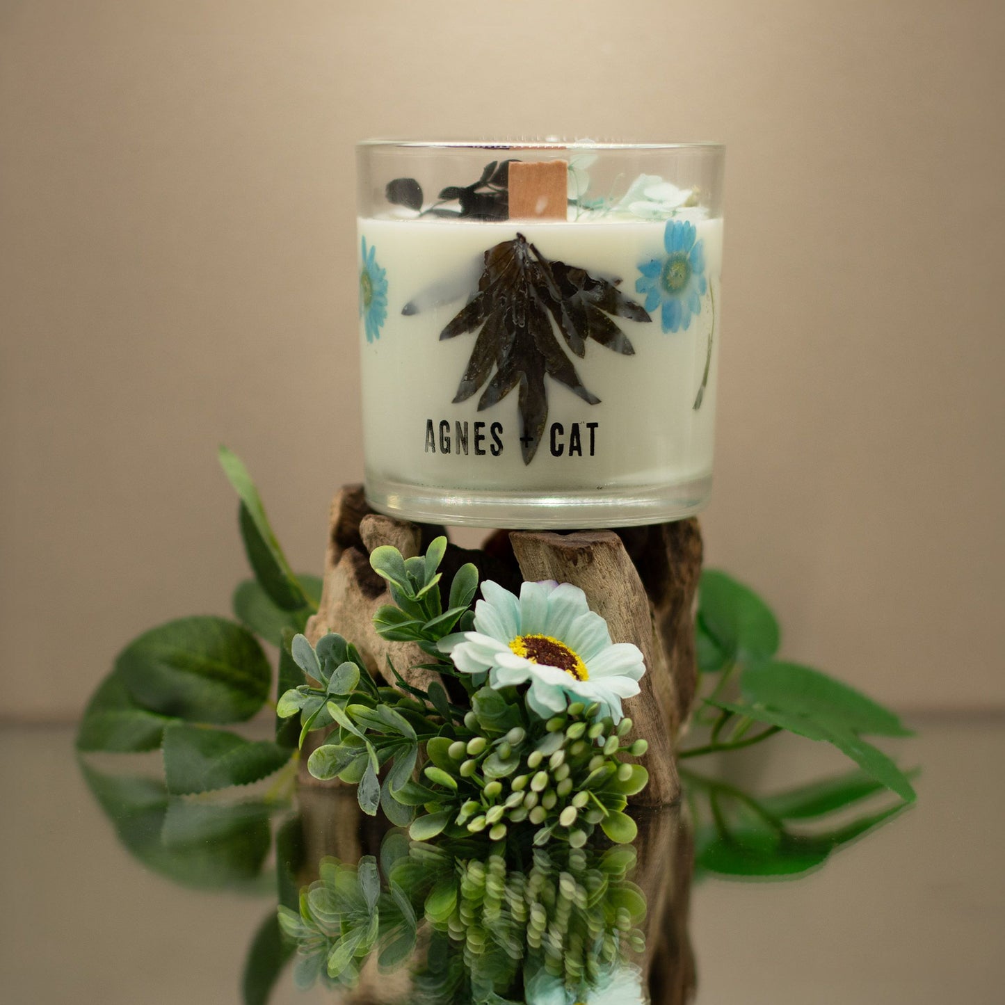 The Seasalt & Moss Botanical Candle