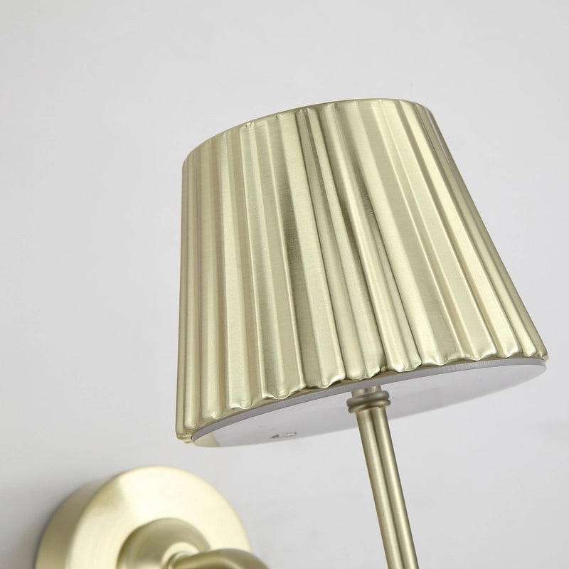 The Jules: Industrial Cordless Elegance